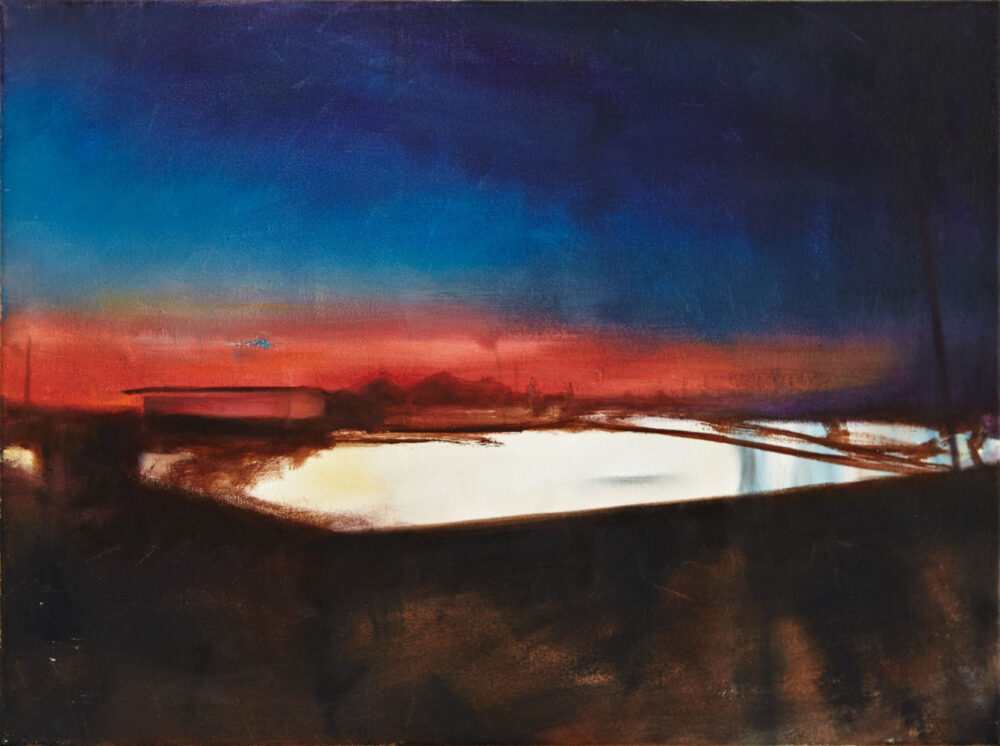 die Dämmerung legt sich blauleuchtend auf die Dächer rot entgegnet die Dämmerung und hell